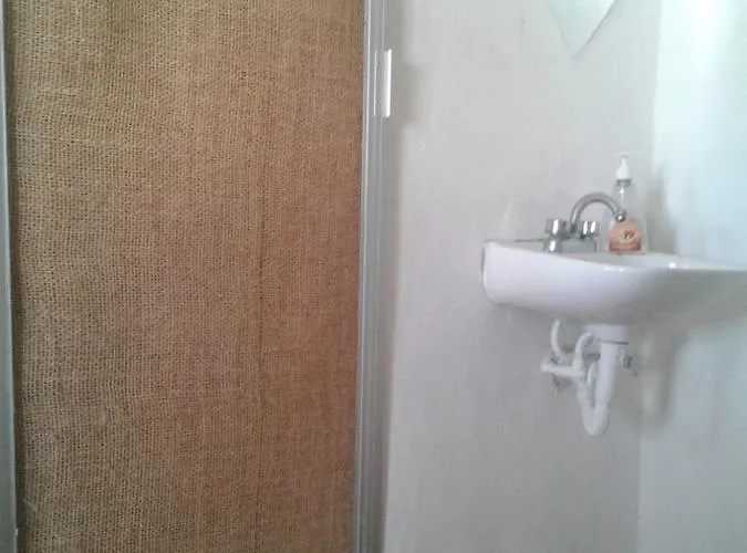 Hostal Lobo Inn Tulum *